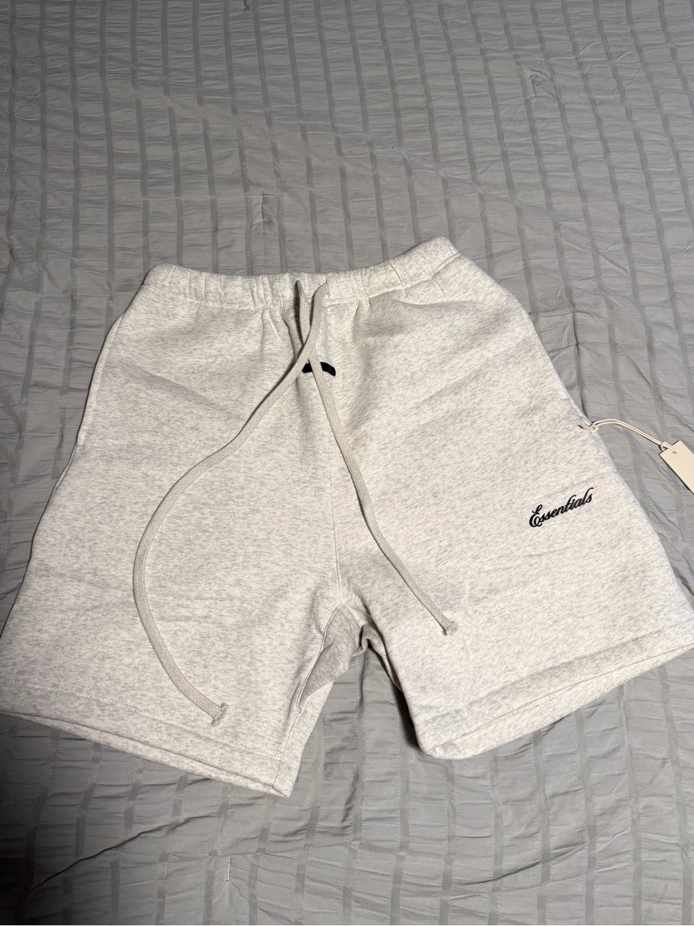 🔥 Fear of God ESSENTIALS SS26 Classic Sweat Shorts – Brand New 🔥